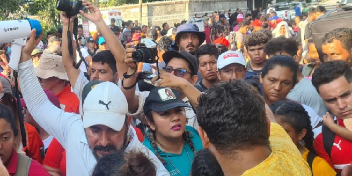 Caravana migrante frena su avance INM ofrece visas humanitarias